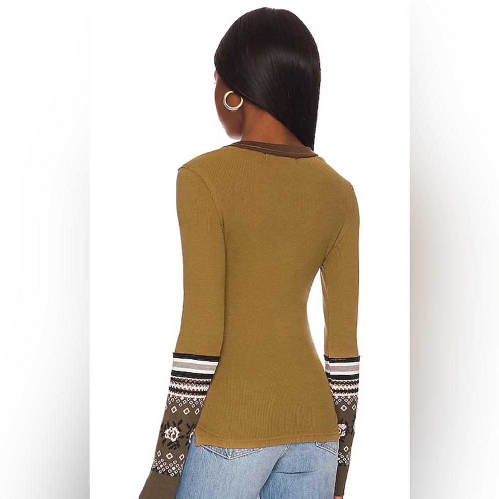44- NWT Free People Mikah Layering Cuff Thermal Army - Picture 3 of 3